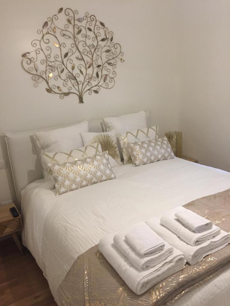 Gatto Bianco Apartment Μπάρι Εξωτερικό φωτογραφία